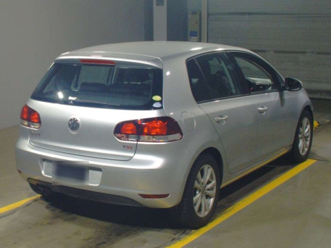 2013 Volkswagen Golf 1KCAV[1]