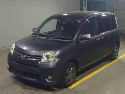 2011 Toyota Sienta NCP81G[0]