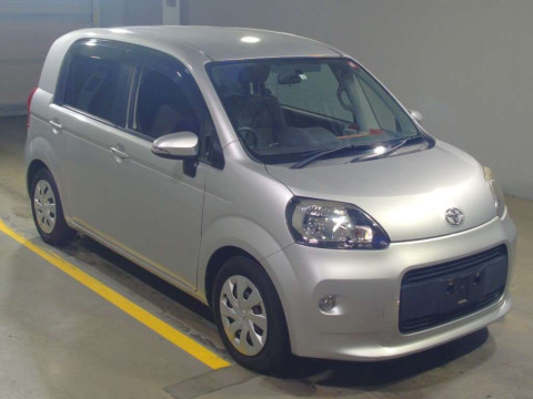 2014 Toyota Porte NCP141[2]