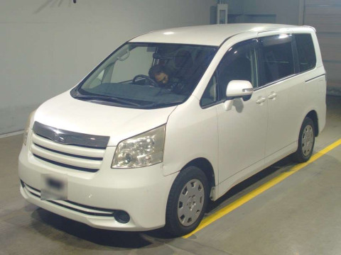 2009 Toyota Noah ZRR70G[0]