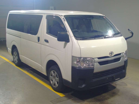 2020 Toyota Hiace Van GDH201V[2]