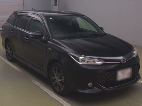 2016 Toyota Corolla Fielder NKE165G[2]