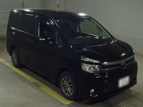 2013 Toyota Voxy ZRR75G[2]