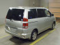 2005 Toyota Noah