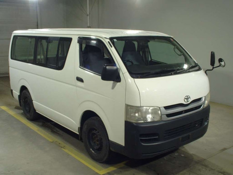 2009 Toyota Regiusace Van KDH206V[2]