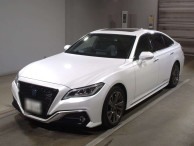 2021 Toyota Crown Hybrid