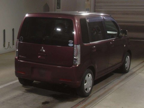 2010 Mitsubishi eK Wagon H82W[1]