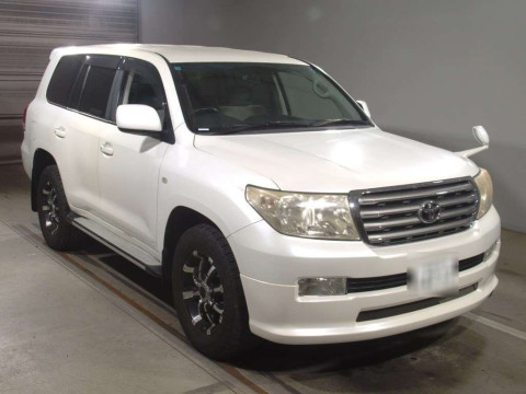 2010 Toyota Land Cruiser URJ202W[2]