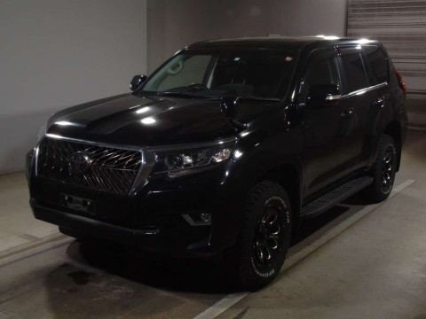 2017 Toyota Land Cruiser Prado GDJ150W[0]