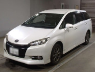 2015 Toyota Wish