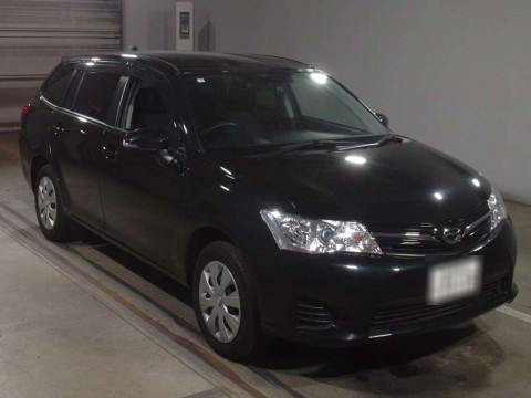 2014 Toyota Corolla Fielder NZE164G[2]