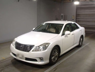 2011 Toyota Crown