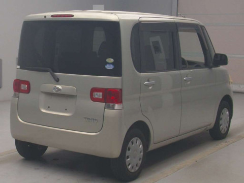 2010 Daihatsu Tanto L375S[1]