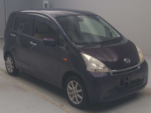 2011 Daihatsu Move LA100S[2]