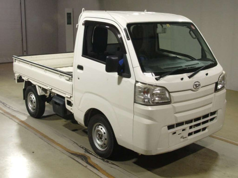 2017 Daihatsu Hijet Truck S510P[2]