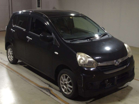 2014 Daihatsu Mira es LA310S[2]