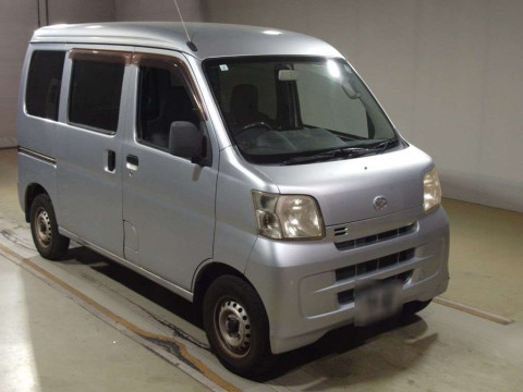 2010 Daihatsu Hijet Cargo S321V[2]