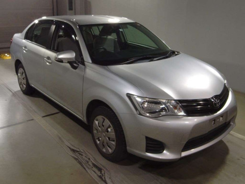 2014 Toyota Corolla Axio NZE164[2]