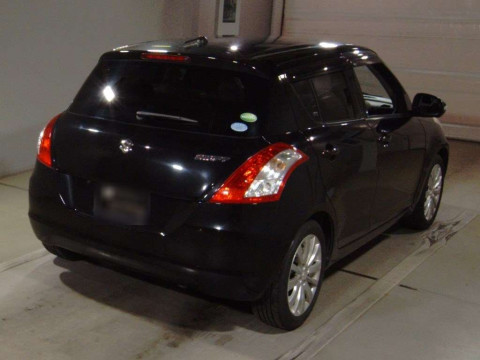 2012 Suzuki Swift ZC72S[1]