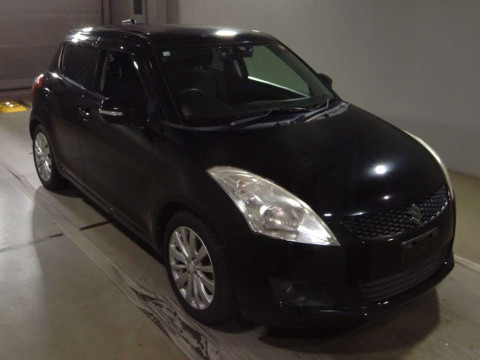 2012 Suzuki Swift ZC72S[2]