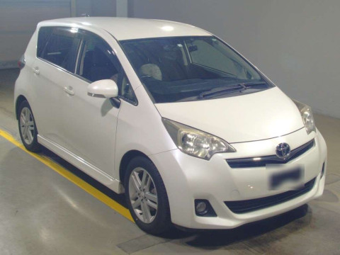 2014 Toyota Ractis NCP120[2]