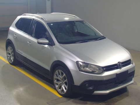 2014 Volkswagen Polo 6RCJZW[2]