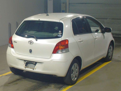 2008 Toyota Vitz SCP90[1]