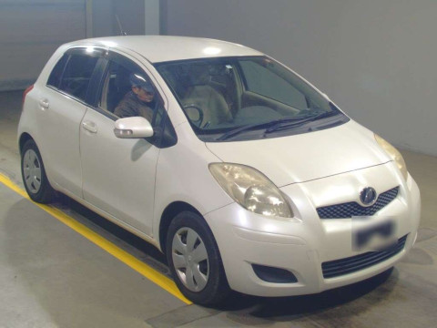 2008 Toyota Vitz SCP90[2]