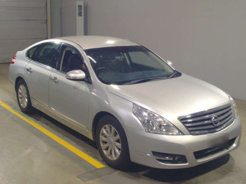 2011 Nissan Teana J32[2]