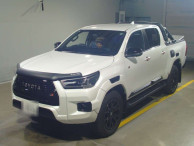 2024 Toyota Hilux