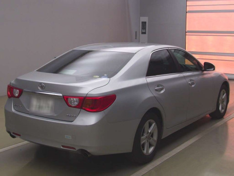 2010 Toyota Mark X GRX130[1]