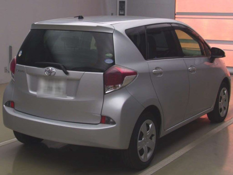 2014 Toyota Ractis NCP120[1]