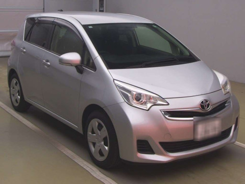 2014 Toyota Ractis NCP120[2]