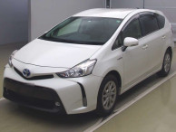 2016 Toyota Prius alpha