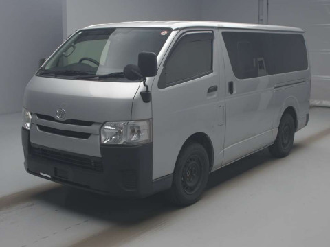 2017 Toyota Regiusace Van TRH200V[0]