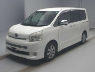 2010 Toyota Voxy