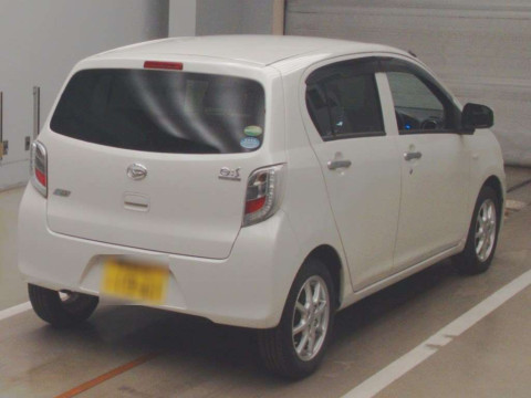 2014 Daihatsu Mira es LA300S[1]