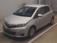 2011 Toyota Vitz