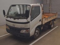 2004 Hino DUTRO