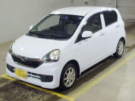 2013 Daihatsu Mira es