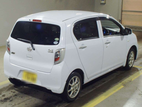 2013 Daihatsu Mira es LA300S[1]