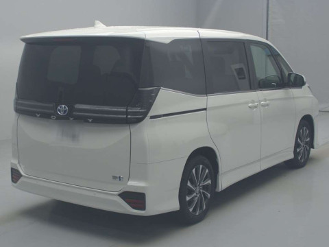 2024 Toyota Voxy ZWR90W[1]