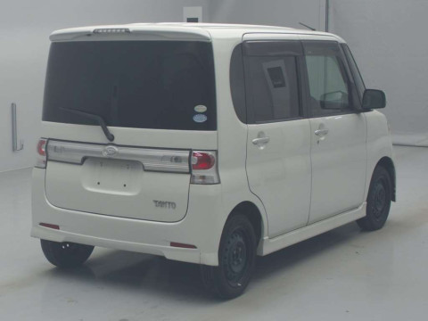 2009 Daihatsu Tanto L375S[1]