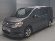 2010 Honda Step WGN Spada