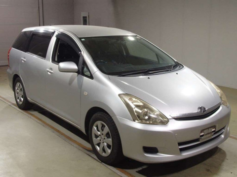 2006 Toyota Wish ZNE10G[2]