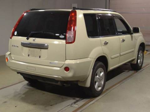 2003 Nissan X-Trail NT30[1]