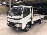 2002 Toyota Dyna Truck