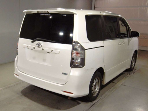 2008 Toyota Voxy ZRR70W[1]