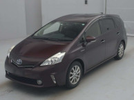 2014 Toyota Prius alpha