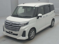 2022 Toyota Roomy